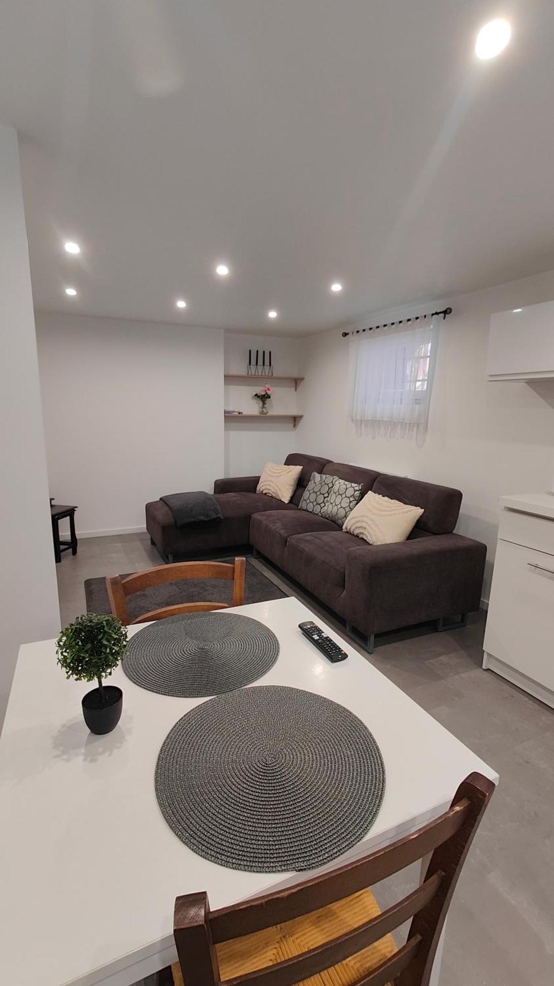 Bel Appartement F2 Entierement Renove Селеста Екстер'єр фото